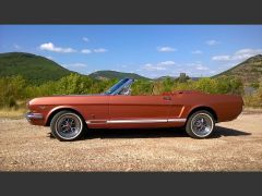 Louer une FORD Mustang de de 1966 (Photo 2)