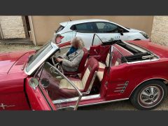 Louer une FORD Mustang de de 1966 (Photo 4)