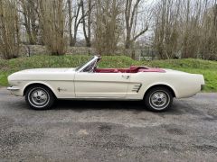 Louer une FORD Mustang de de 1966 (Photo 3)