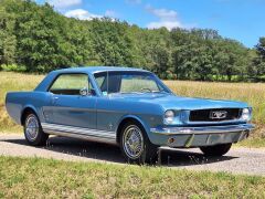 Louer une FORD Mustang de de 1966 (Photo 2)