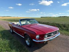 FORD Mustang de 1967 en location pour mariage dans le Gard