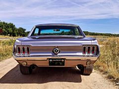 FORD Mustang de 1967 en location pour mariage dans le Val-d'Oise