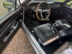 FORD Mustang de 1967 en location pour mariage dans le Val-d'Oise