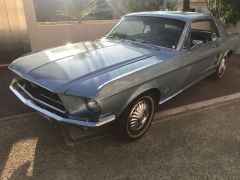 Louer une FORD Mustang de de 1967 (Photo 1)