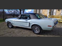 FORD Mustang (Photo 3)
