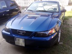 Louer une FORD Mustang de 2000 (Photo 2)