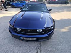 Louer une FORD Mustang de de 2010 (Photo 3)