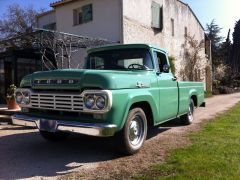 Louer une FORD Pick Up F100 de 1959 (Photo 0)