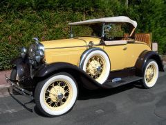 Louer une FORD Roadster Deluxe modèle 40B de de 1931 (Photo 3)