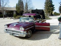 Louer une FORD Skyliner de de 1958 (Photo 2)