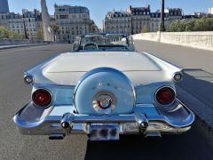 Louer une FORD Skyliner de de 1959 (Photo 5)