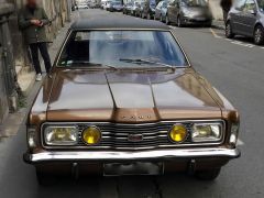 Louer une FORD Taunus GXL de de 1973 (Photo 3)