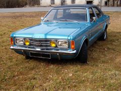 Louer une FORD Taunus de de 1972 (Photo 1)