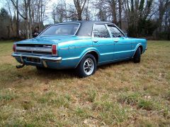 Louer une FORD Taunus de de 1972 (Photo 3)