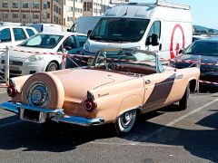 Louer une FORD Thunderbird  de de 1956 (Photo 3)