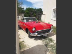 Louer une FORD Thunderbird de de 1957 (Photo 2)