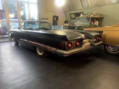 Louer une FORD Thunderbird de de 1960 (Photo 4)