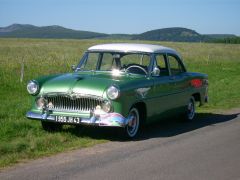 Louer une FORD Versailles de de 1955 (Photo 5)