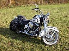 Louer une HARLEY DAVIDSON 1340 SPRINGER OLD BOY de de 1990 (Photo 1)