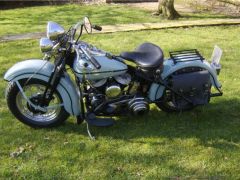 Louer une HARLEY DAVIDSON WLA 1944 Civil de de 1944 (Photo 1)