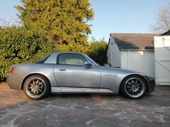 Louer une HONDA S2000 de de 2000 (Photo 2)