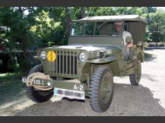 Louer une Hotchkiss M 201 Jeep de 1964 (Photo 1)