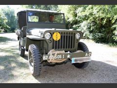 Louer une Hotchkiss M 201 Jeep de de 1964 (Photo 2)