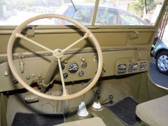 Louer une Hotchkiss M 201 Jeep de de 1964 (Photo 5)