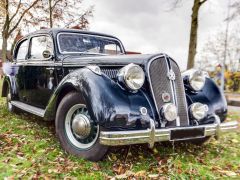 Louer une HOTCHKISS 686 S49 de de 1950 (Photo 1)