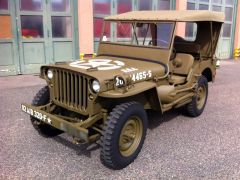 Louer une HOTCHKISS Willys M 201 de de 1962 (Photo 1)