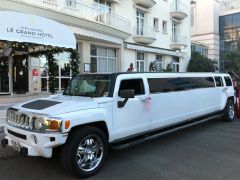 Louer une HUMMER H3 Stretch de de 2008 (Photo 1)