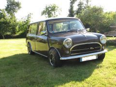 Louer une INNOCENTI Mini T 1000 de de 1975 (Photo 1)