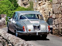 Louer une JAGUAR 420 de de 1968 (Photo 5)