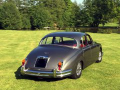 Louer une JAGUAR MK II 3L4 de de 1963 (Photo 3)