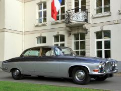 Louer une JAGUAR MK10 de de 1962 (Photo 2)