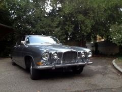 Louer une JAGUAR MK10 de de 1967 (Photo 1)