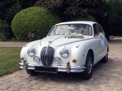 Louer une JAGUAR MK2 3.8 de 1967 (Photo 0)