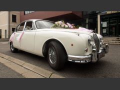 Louer une JAGUAR MK2 3.8 de de 1967 (Photo 4)