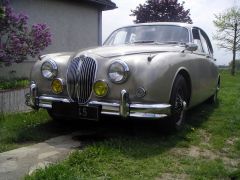 Louer une JAGUAR MK2 de de 1967 (Photo 2)