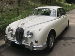 Louer une JAGUAR MK2 de de 1967 (Photo 2)