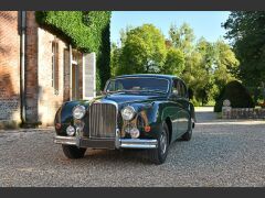 Louer une JAGUAR MK9 de 1960 (Photo 1)