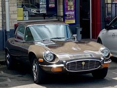Louer une JAGUAR Type E de de 1971 (Photo 1)