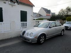 Louer une JAGUAR TYPE S de de 1999 (Photo 3)