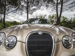 Louer une JAGUAR TYPE S de de 2000 (Photo 3)