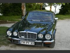 Louer une JAGUAR XJ 6  de de 1978 (Photo 2)