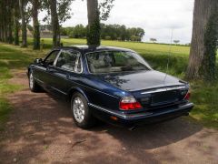 Louer une JAGUAR XJ 8 de de 1997 (Photo 3)