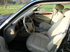 Louer une JAGUAR XJ 8 de de 1998 (Photo 4)