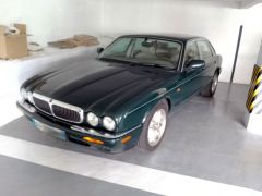 JAGUAR XJ 8 (Photo 1)