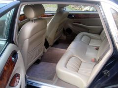 Louer une JAGUAR XJ 8 de de 2001 (Photo 3)