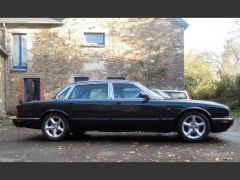 Louer une JAGUAR XJ 8 de de 2001 (Photo 5)